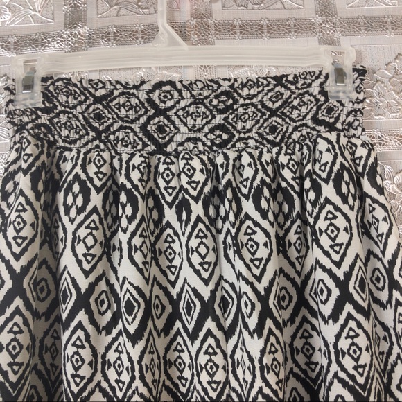 NWT Creative Looks Hi-Low Skirt Swim Cover Up - Picture 5 of 8